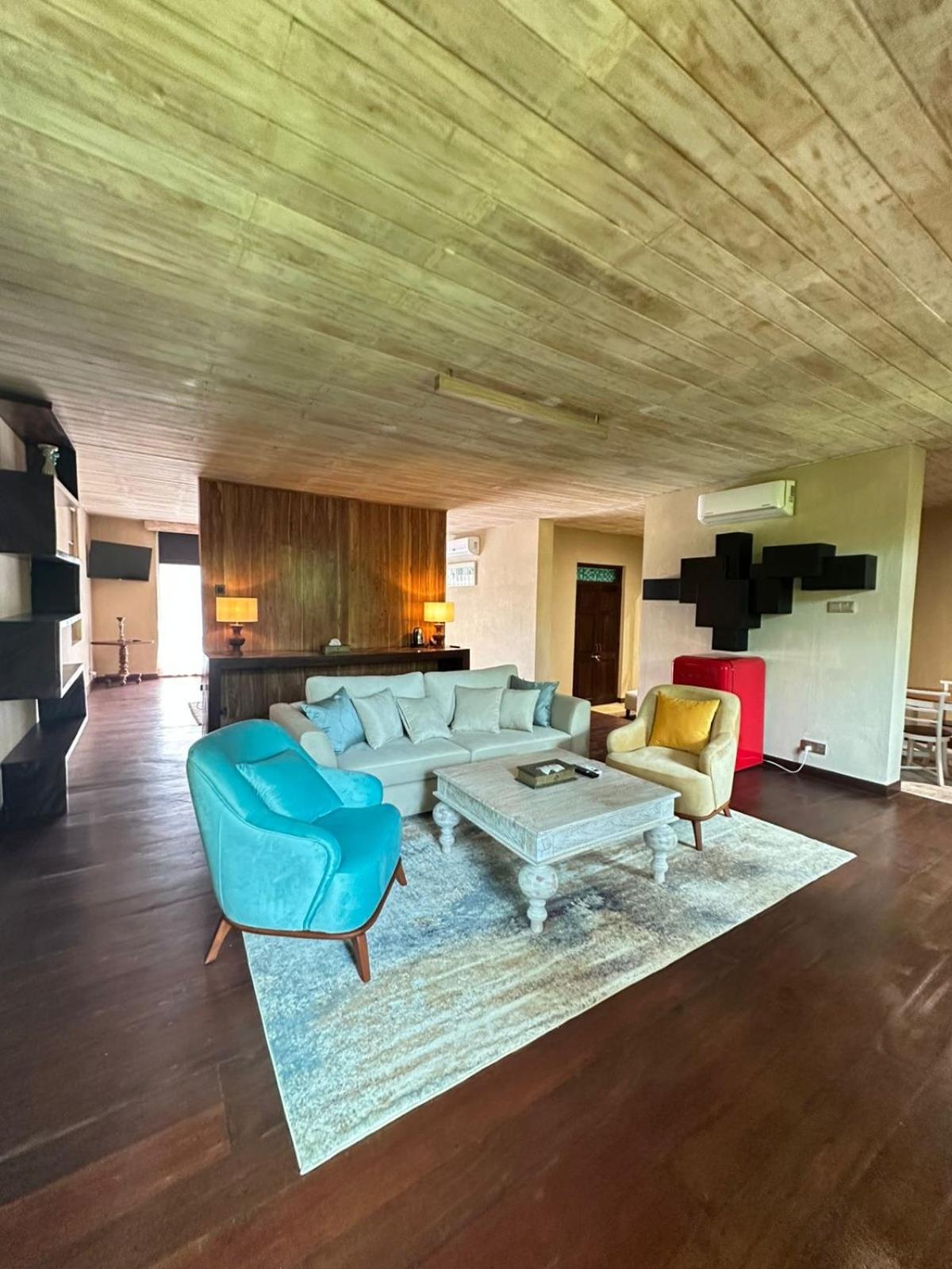 Nikara Luxury Beach House Тиссамахарама Экстерьер фото