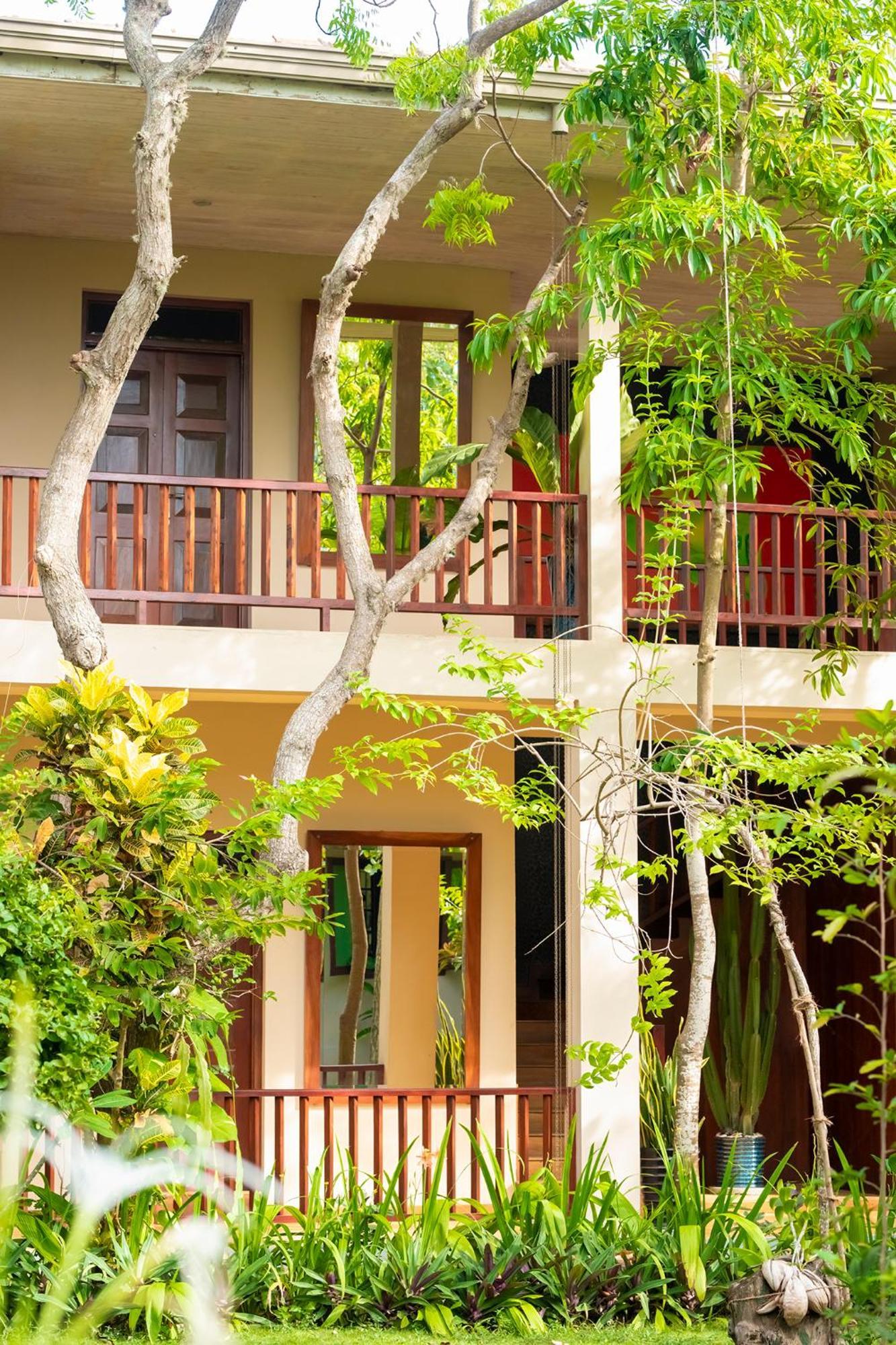 Nikara Luxury Beach House Тиссамахарама Экстерьер фото